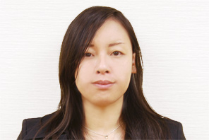 事業統括部 日下部 香織